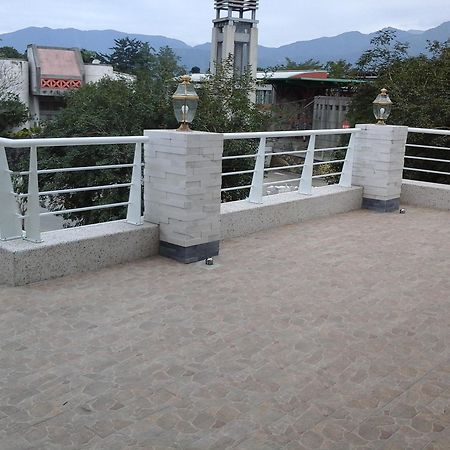 Smile Ark Homestay Yuchi Exterior photo